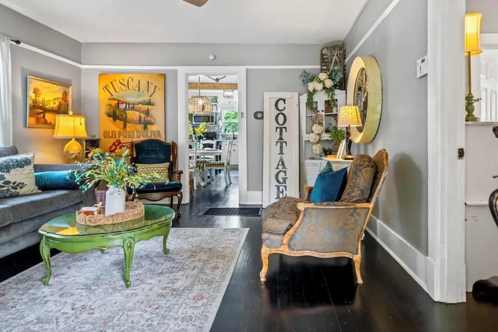 2BR Charming Cottage Mins From Oaklawn Race Track