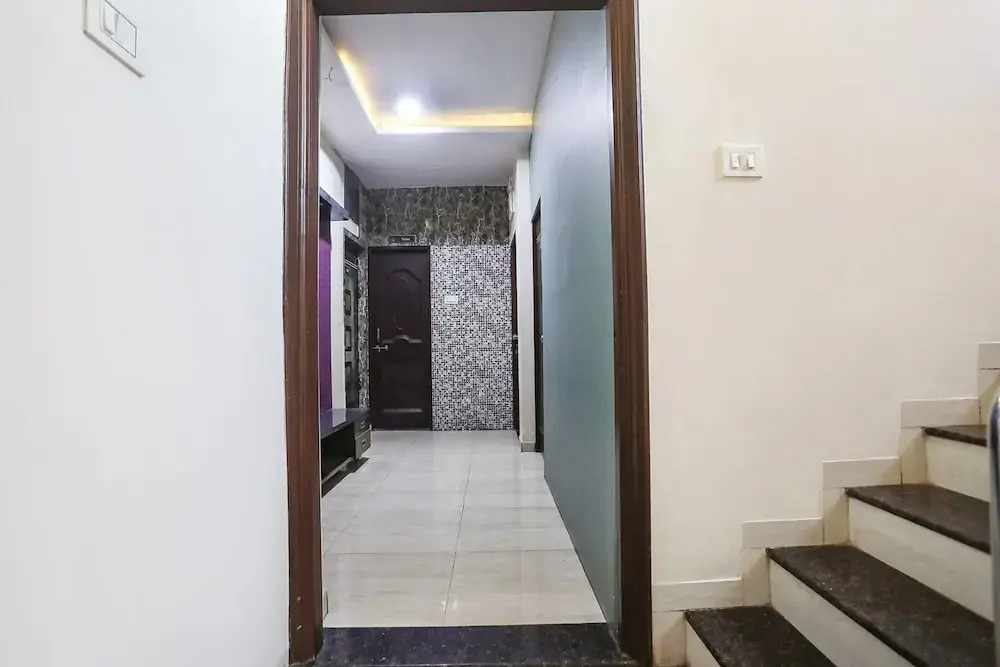 Fabhotel Legacy I