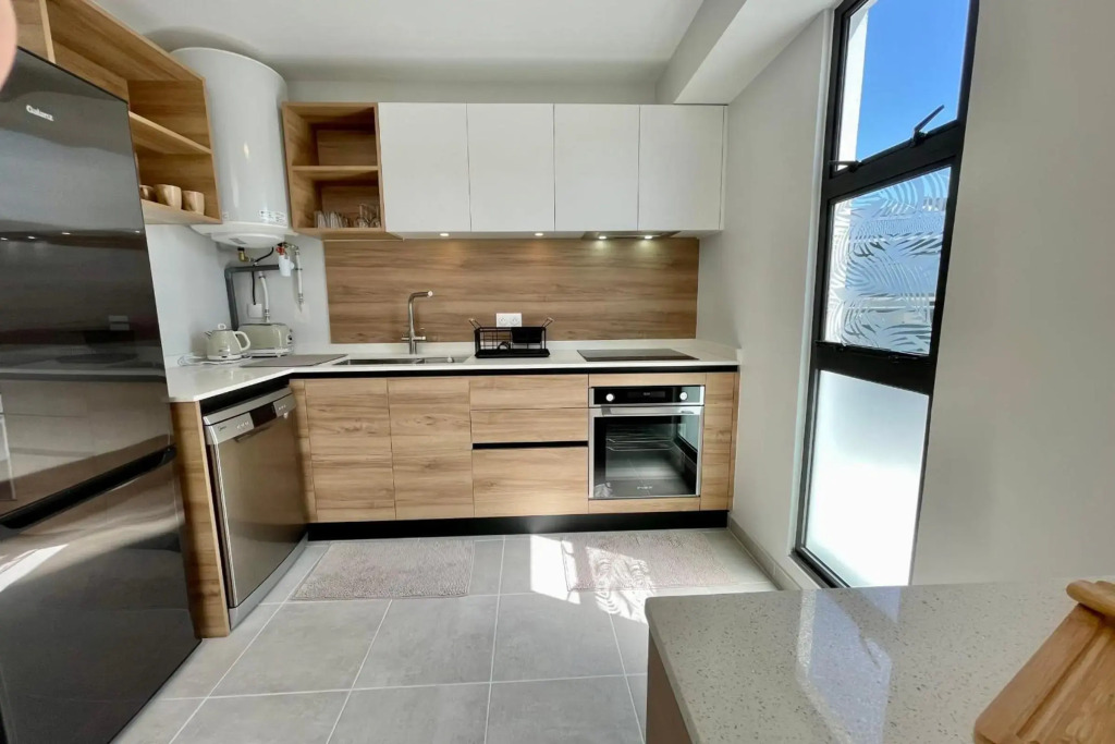 Mereani flat brand new condo in the center of Papeete