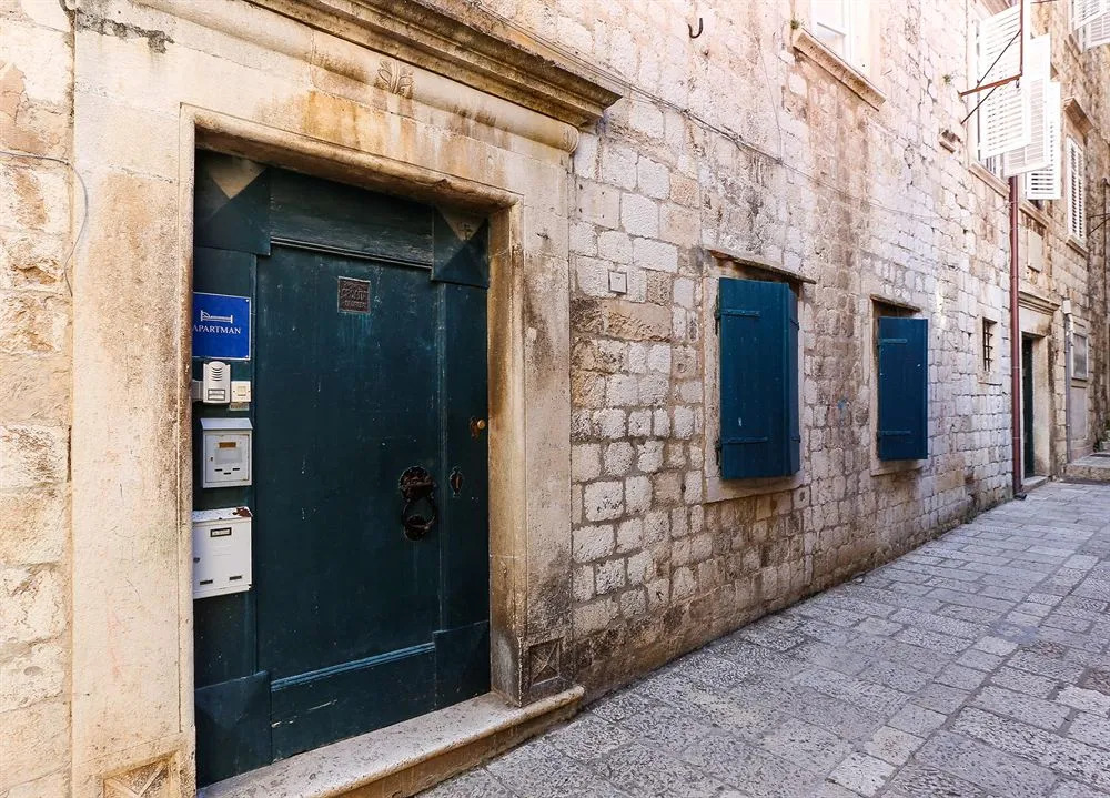 Apartments Nives