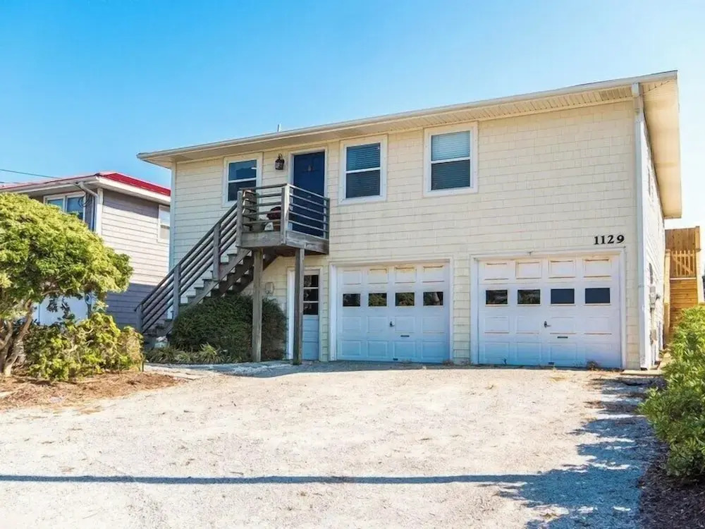 Tournesol by Topsail Realty