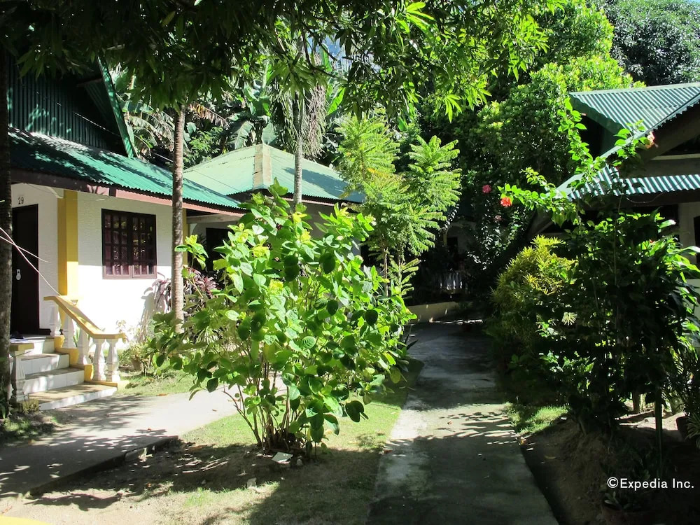 Jay Ang Resort and Dive