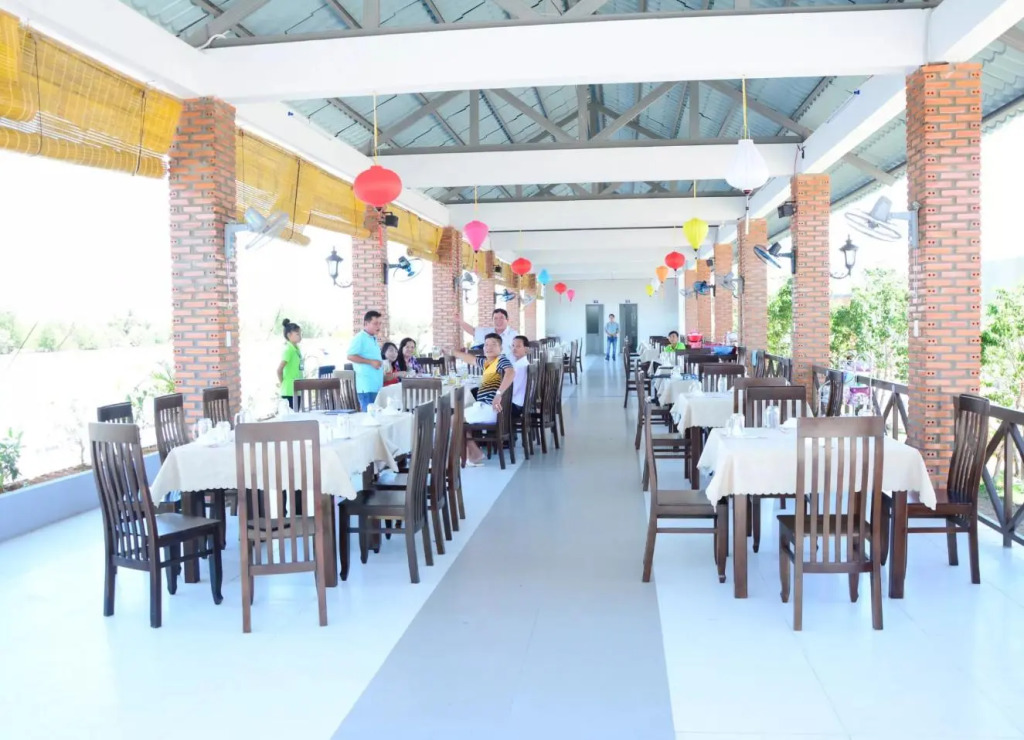 Ozon Hotel