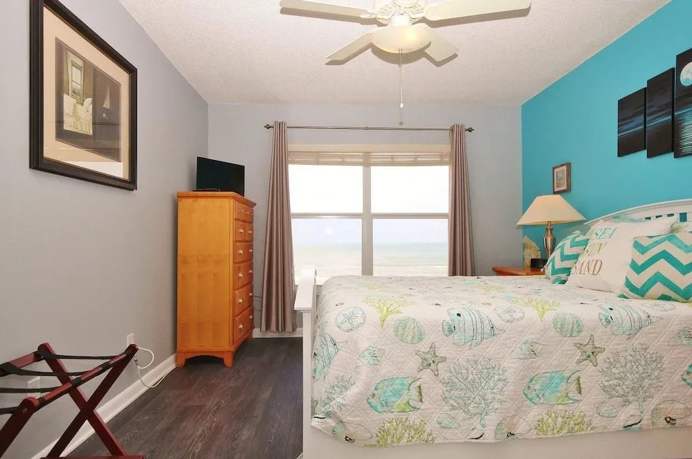 Sea Coast Gardens II 517 Apartment 1