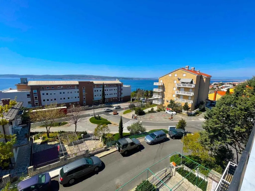 Apartments in Crikvenica 41207