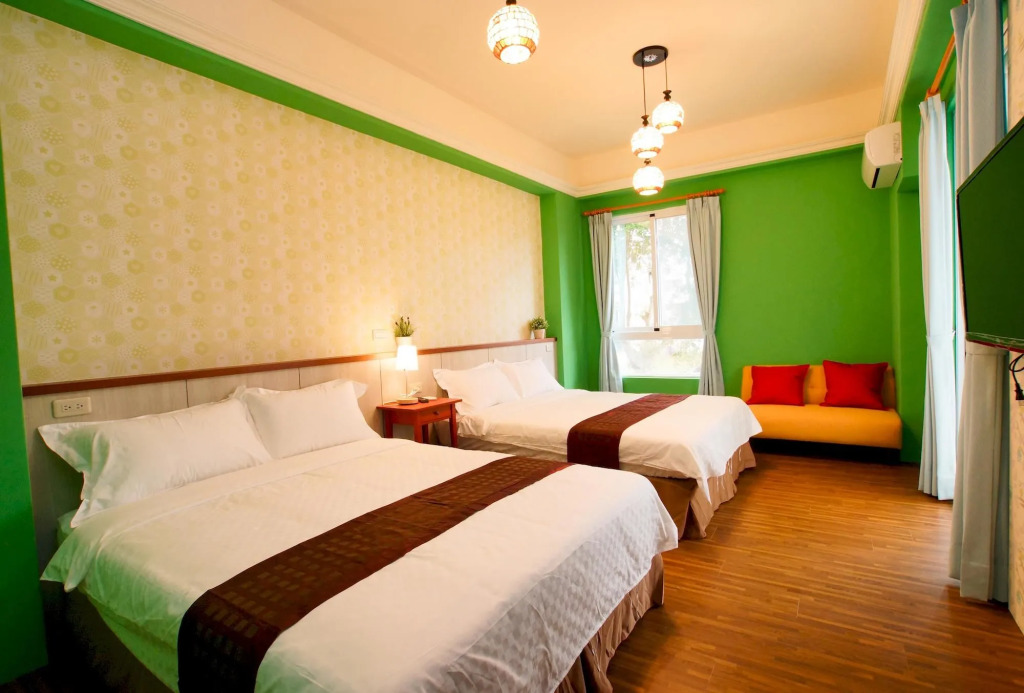 輕旅小站 Soft Travel Hostel
