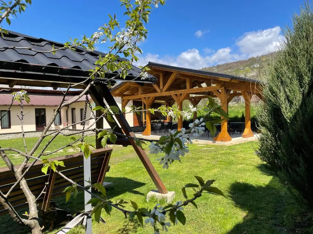 Gama House & Garden with restaurant