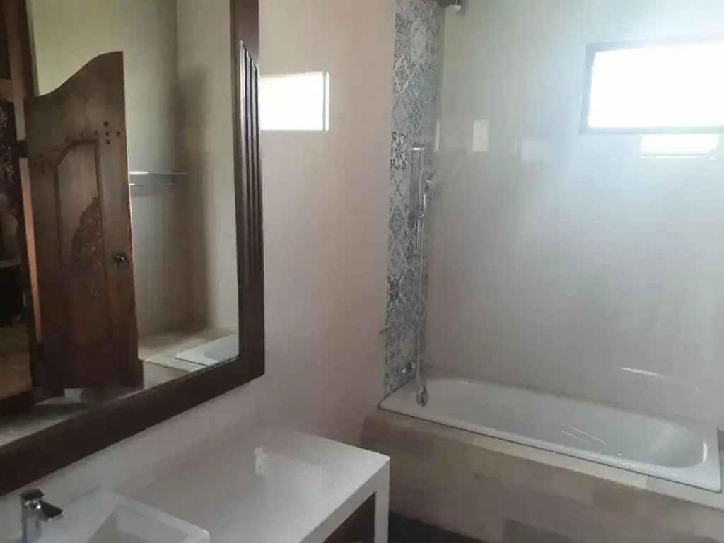 Shanti Natural Panorama View Hotel