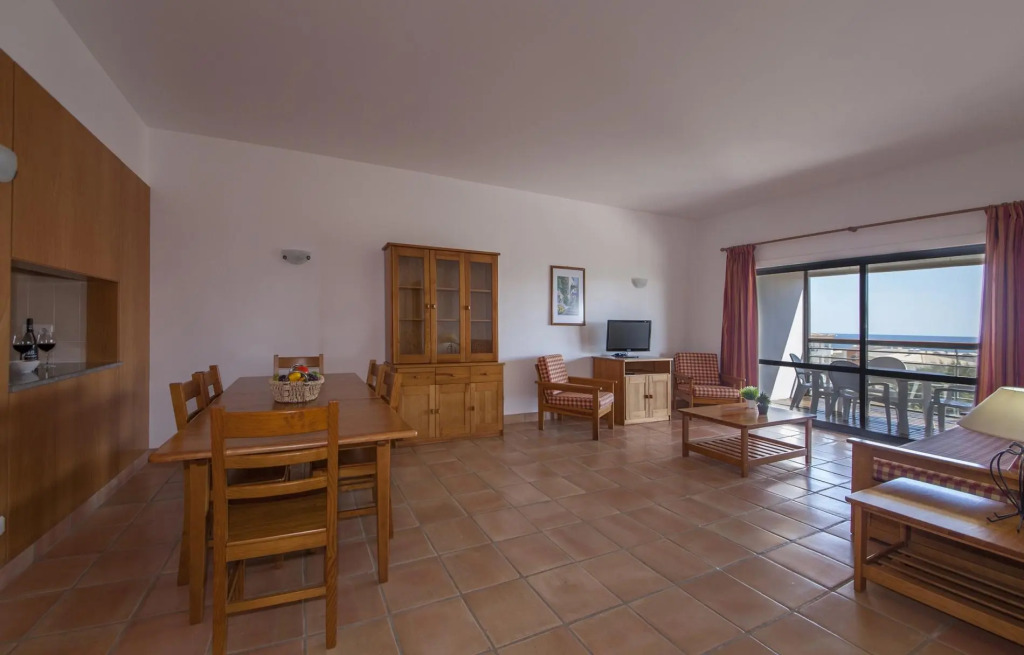 B46 - MarinaPark Apartment with Seaview