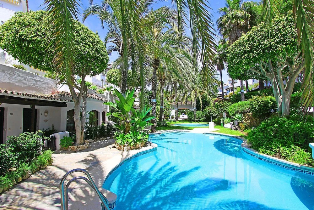 1094 Beachfront Duplex Penthouse Large Roofterrace Seaview