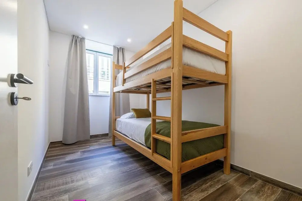 Roots Apartments