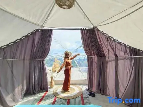 Kubah Bali Glamping