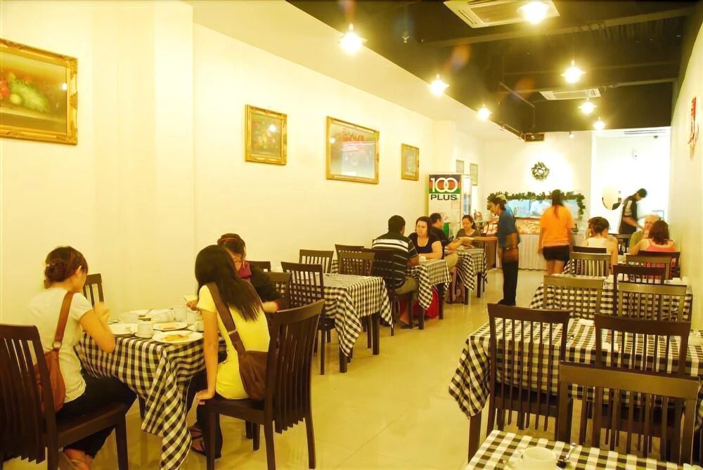 Floresta Hotel Chinatown