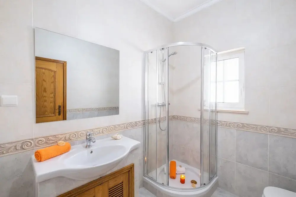 Villa Bahia - Moradia com piscina de água salgada em Albufeira