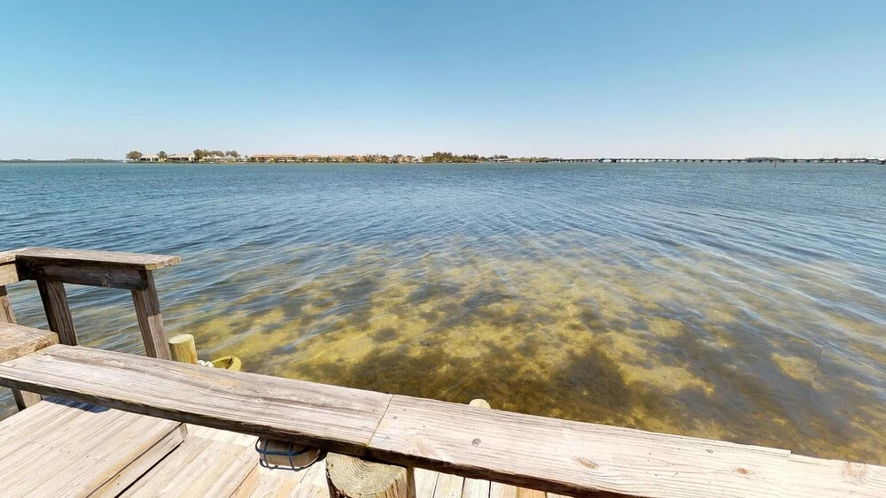 225 Bradenton Beach Club
