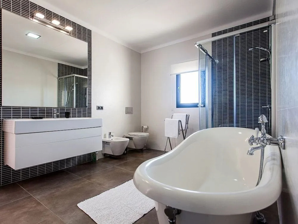 Pool House Marineta