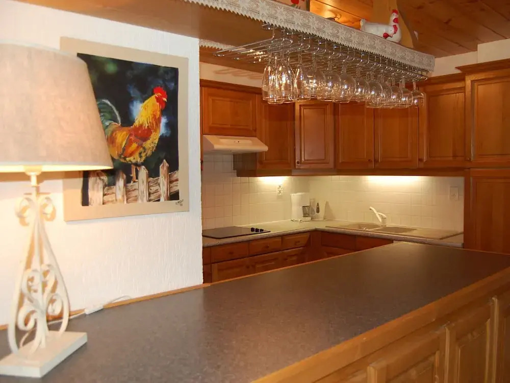 Spacious Holiday Home Near Center of Champagny