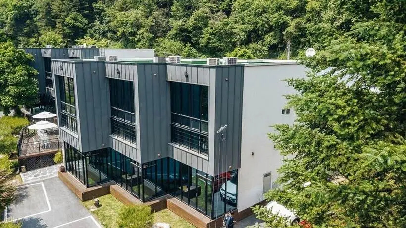 Gapyeong Aileen Pension
