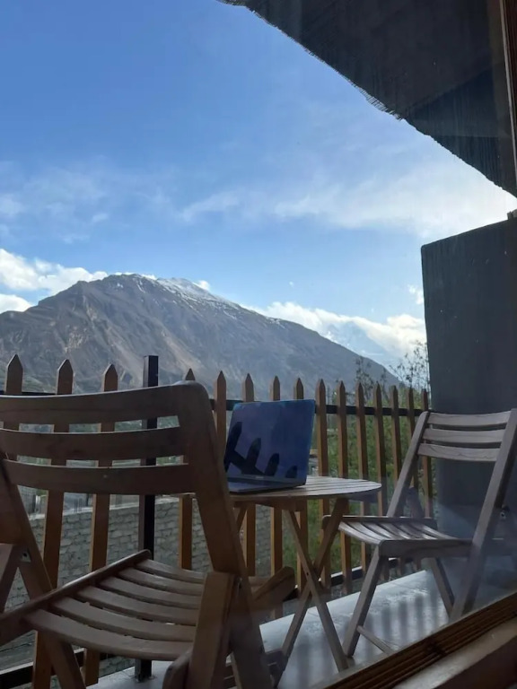 Osho Beyaak Hunza