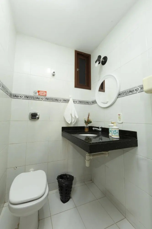 Casa equipada em Ponta Negra para até 25 pessoas