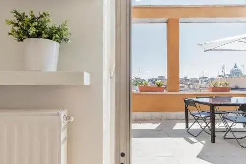 Eroi Apartment - Charme Homes