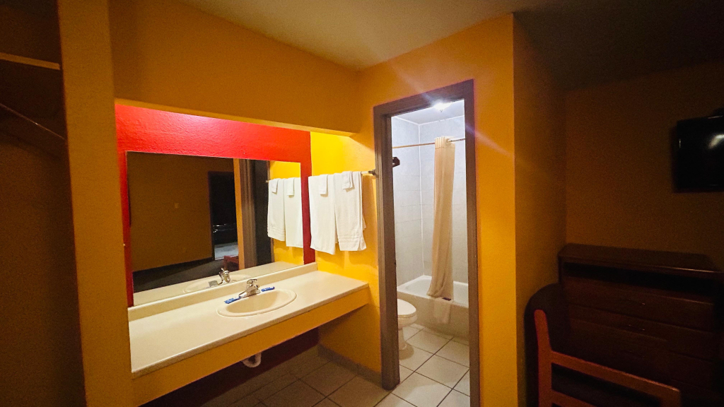 Relax Inn by OYO Sulphur Hwy 90
