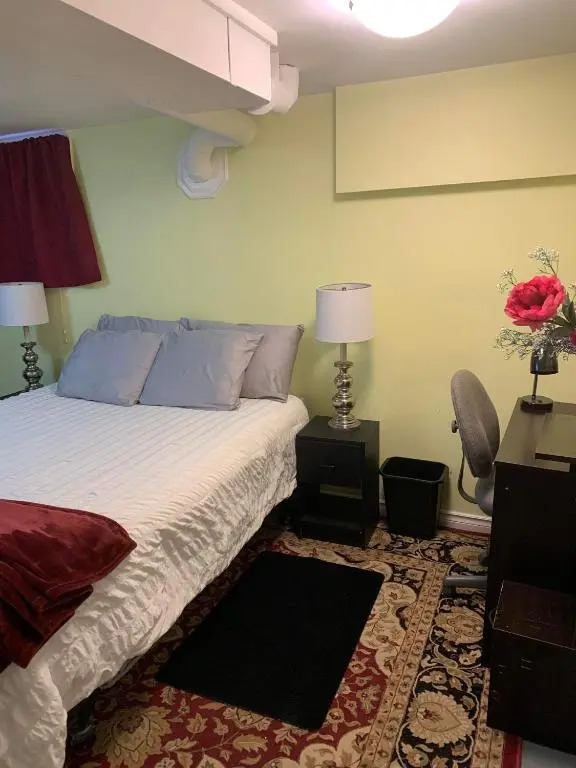 Quaint & Cozy Accommodation