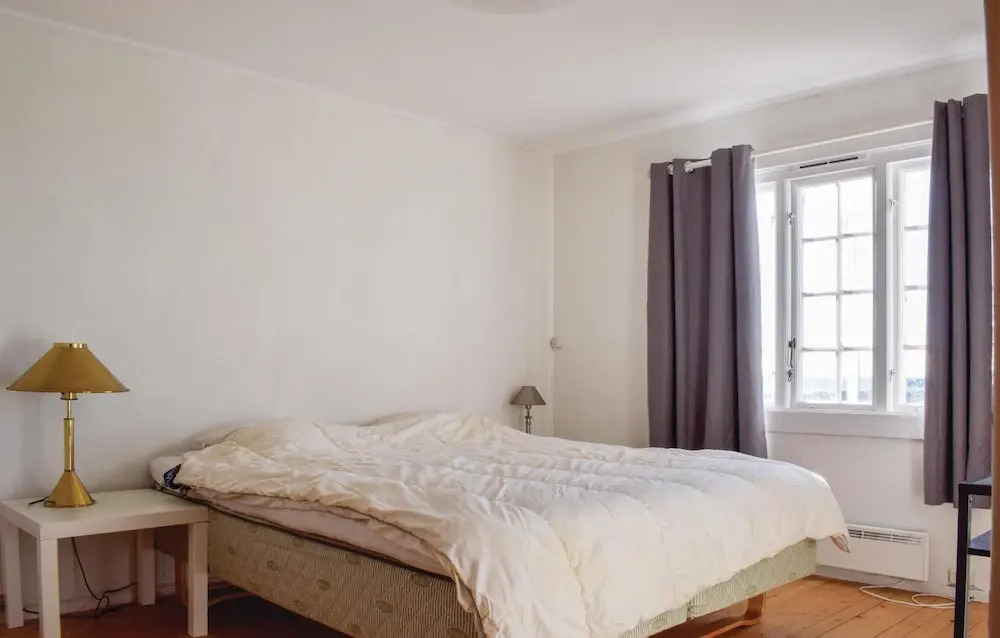 Five-Bedroom Holiday Home In Mandal