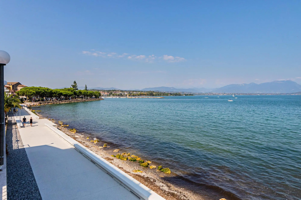 Residenza Miralago With Pool - Ground Floor One-bedroom