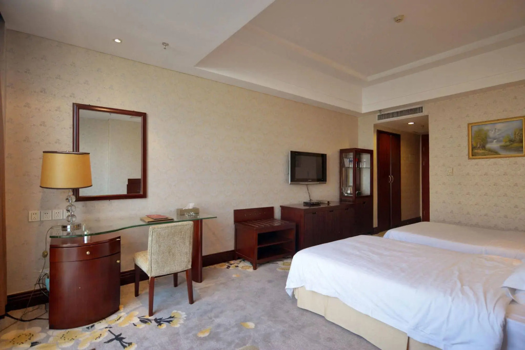 Vanguard Hotel