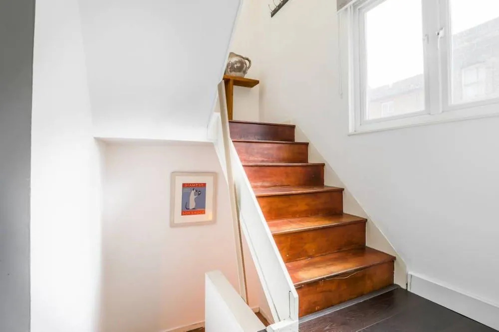3 Bedroom Shoreditch Maisonette With Balcony