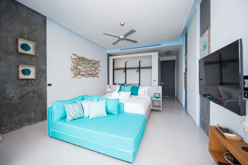 Luxury 5-Bedroom Villa With Games Room In Kata