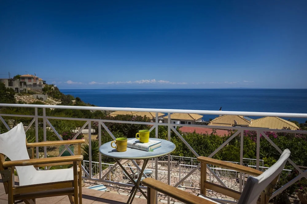 Sea View Suite in Apostolata 5stars Resort