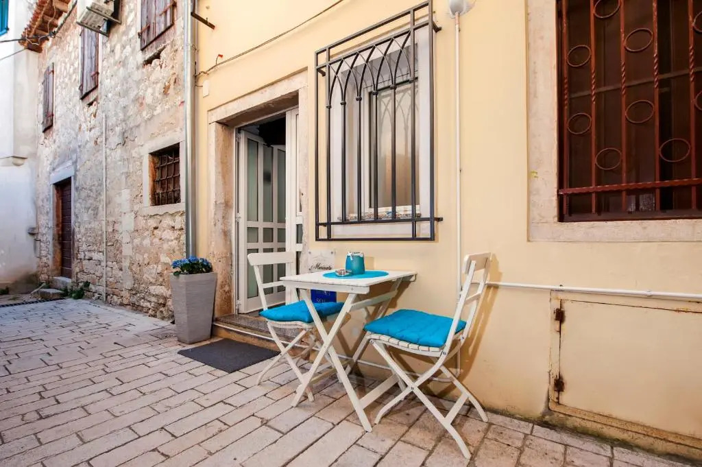 Room Marinata