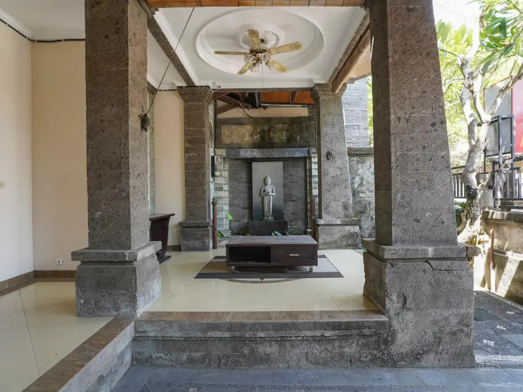 OYO 2321 Griya Shanti Homestay
