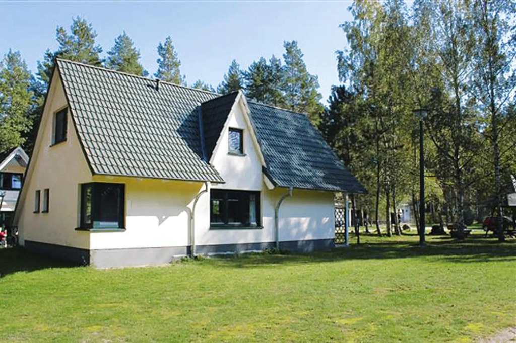 in Drewitz with 1 bedrooms and 1 bathrooms