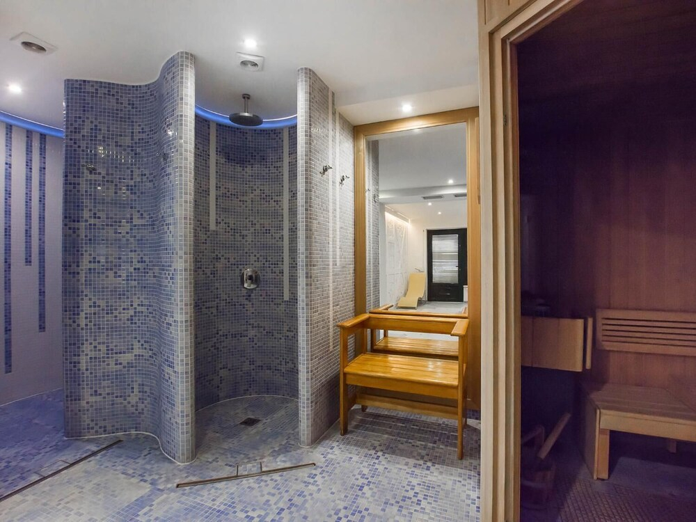VacationClub - Nadbrzeżna Apartments