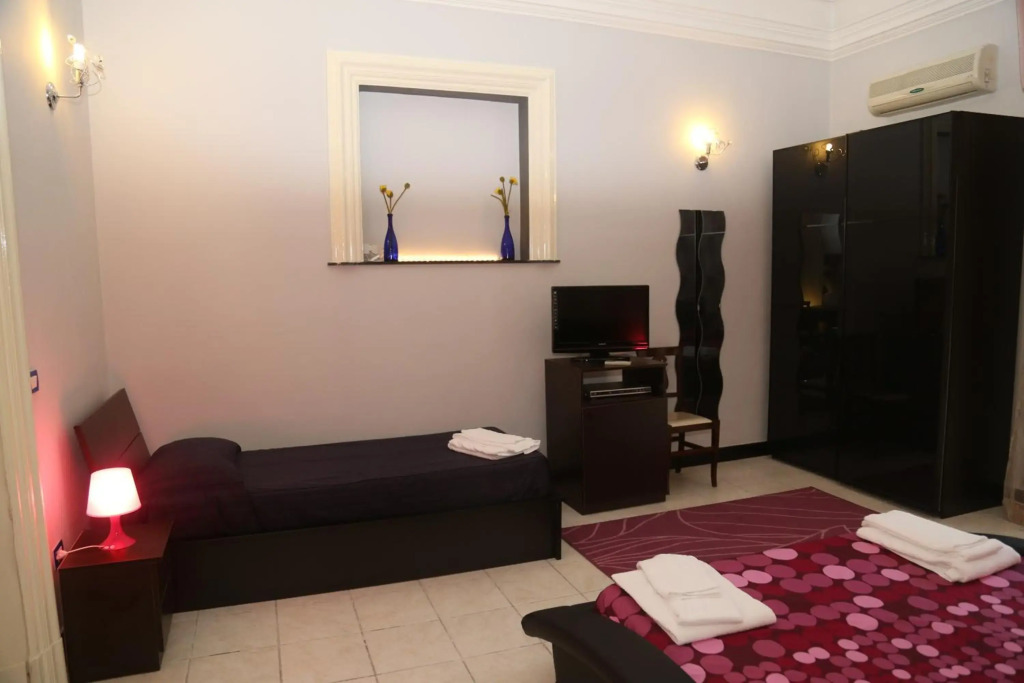 Hotel Sangiuliano 132 centro storico Catania