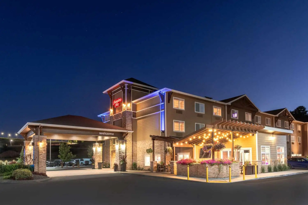 Holiday Inn Express Pullman