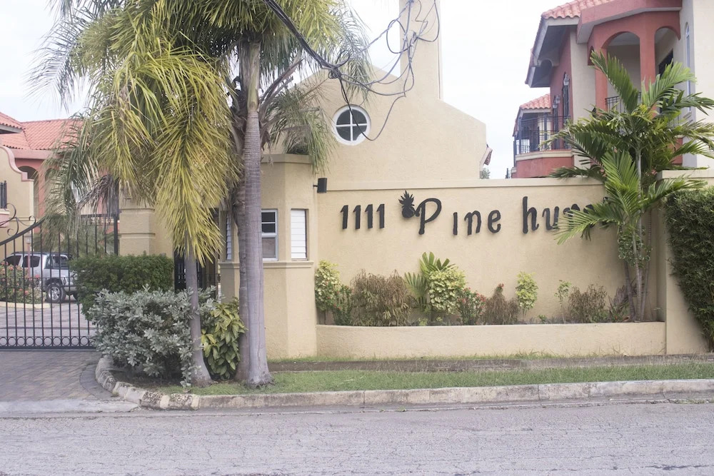 Pine Hurst Suites