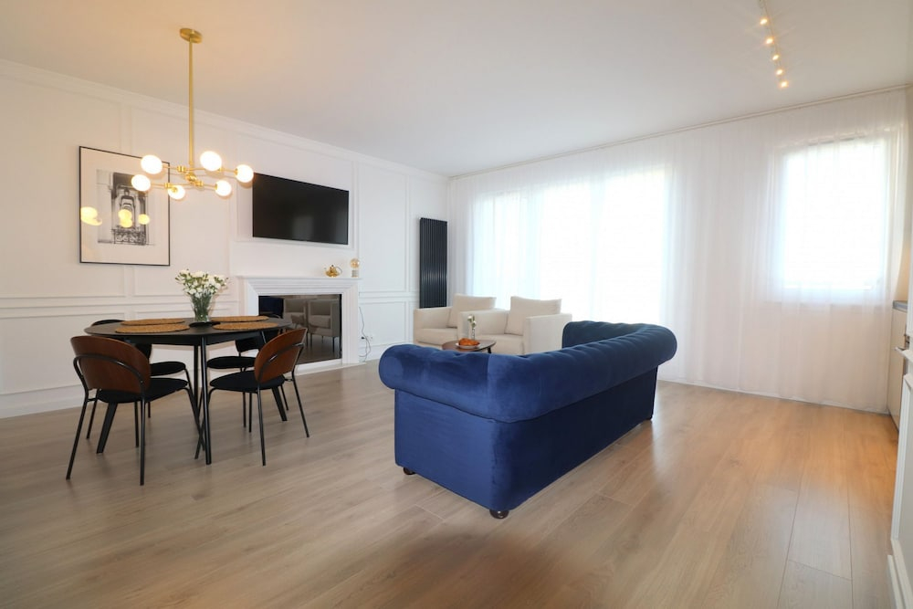 Slaska 13 by Grand Apartments