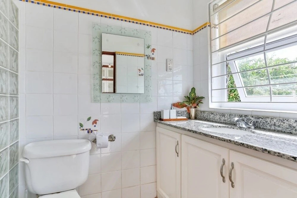 Hilltop Villa With Great Views Out To Sea - Villa Cadasse 3 Bedroom Villa by RedAwning
