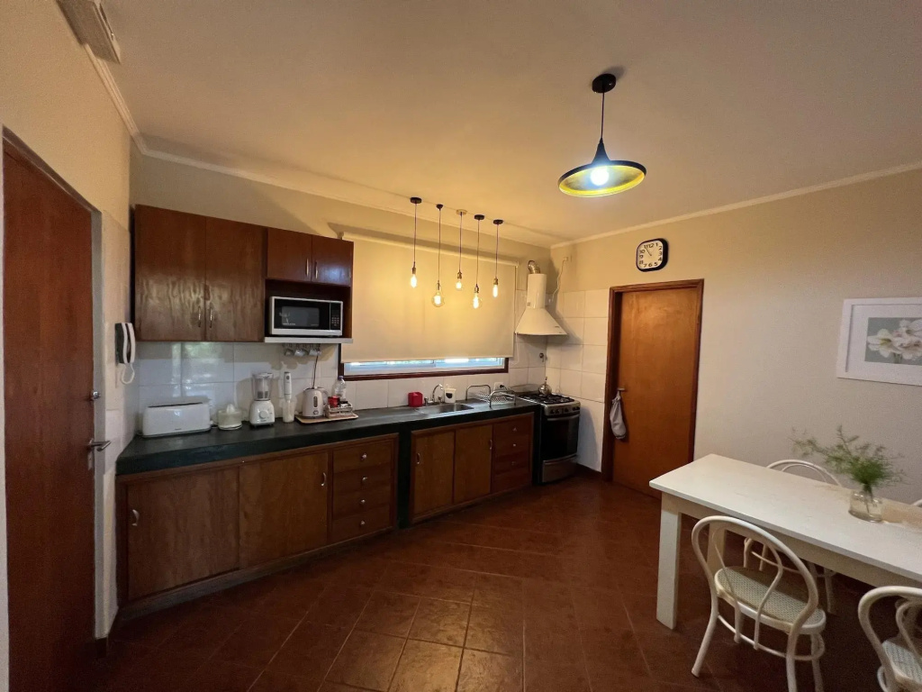 Flora Apartments