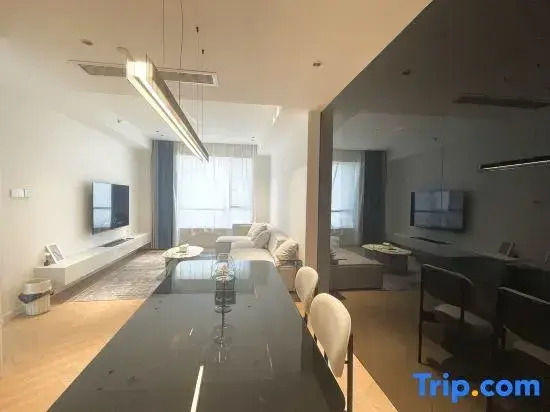 Shanghai Z·Home Homestay (Riyueguang Earl Residence)