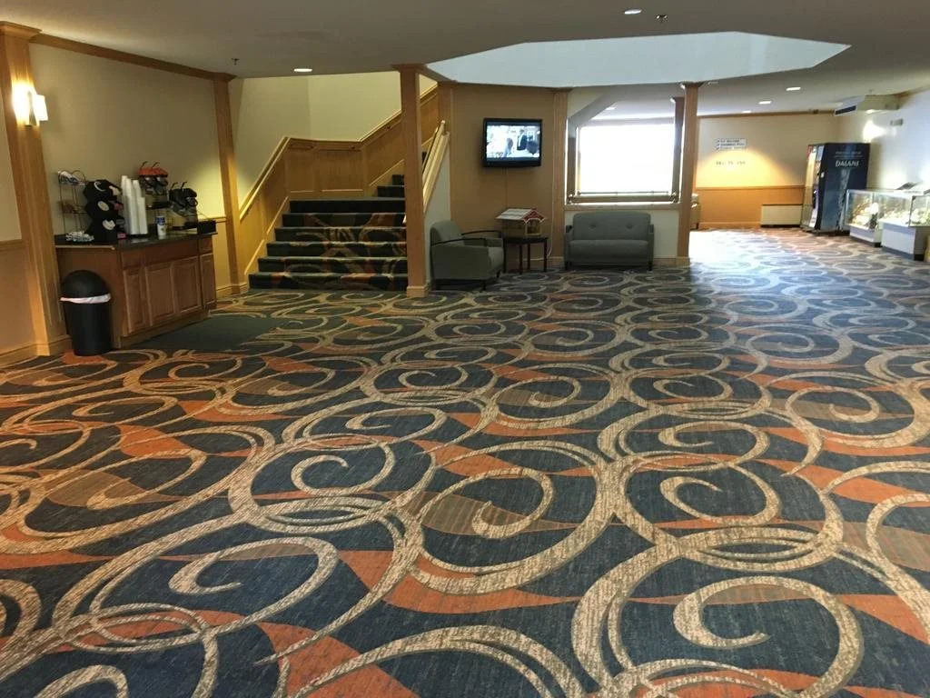 Cabot Inn & Suites