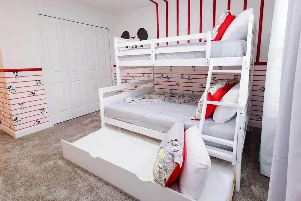 2489 RT - Ultimate Townhome Oasis With Pool
