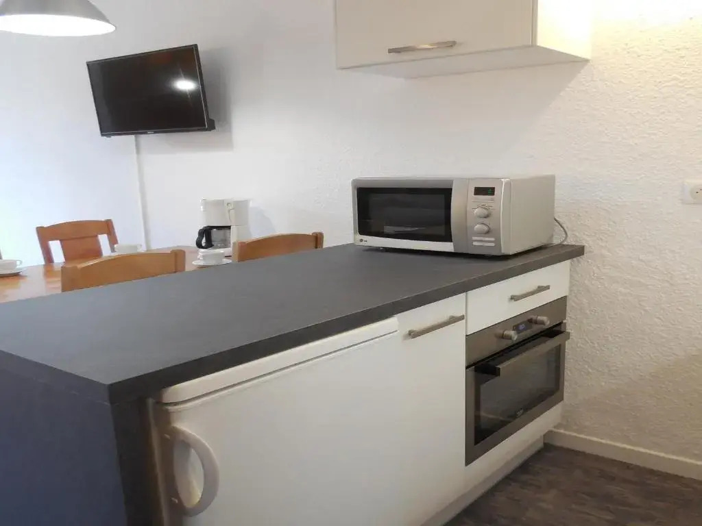 Appartement La Plagne, 1 pièce, 4 personnes - FR-1-353-62