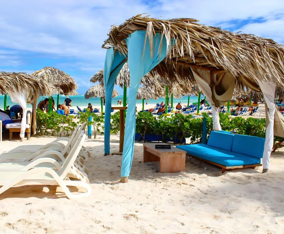 La Piazzetta Suites Punta Cana Beach - Los Corales Village