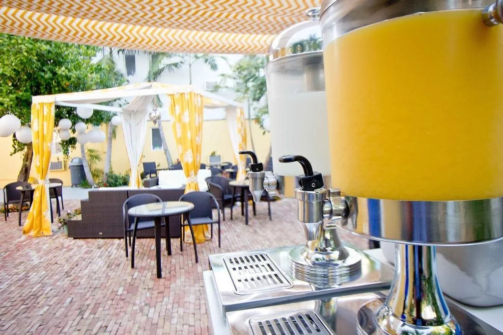 The New Yorker Miami Hotel
