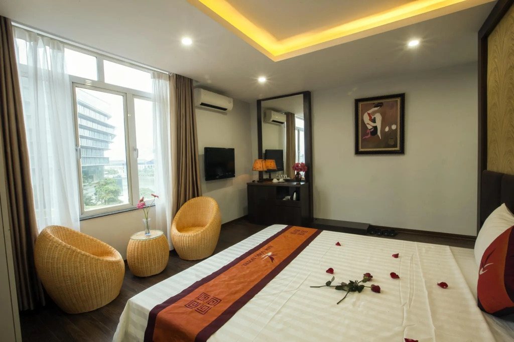 Nam Long Hotel